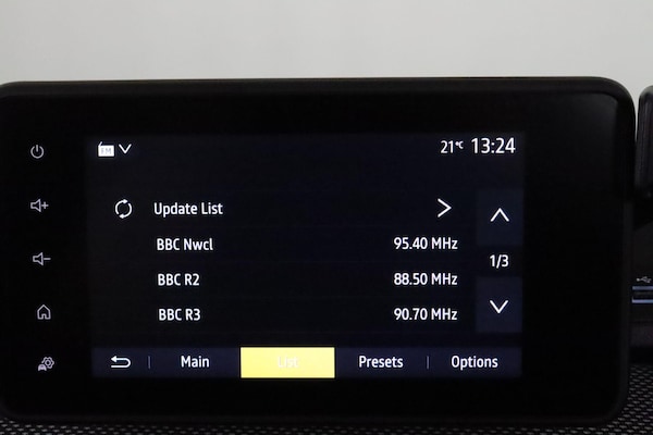Used Dacia Sandero 2021 for sale - 75657357: Photo 24