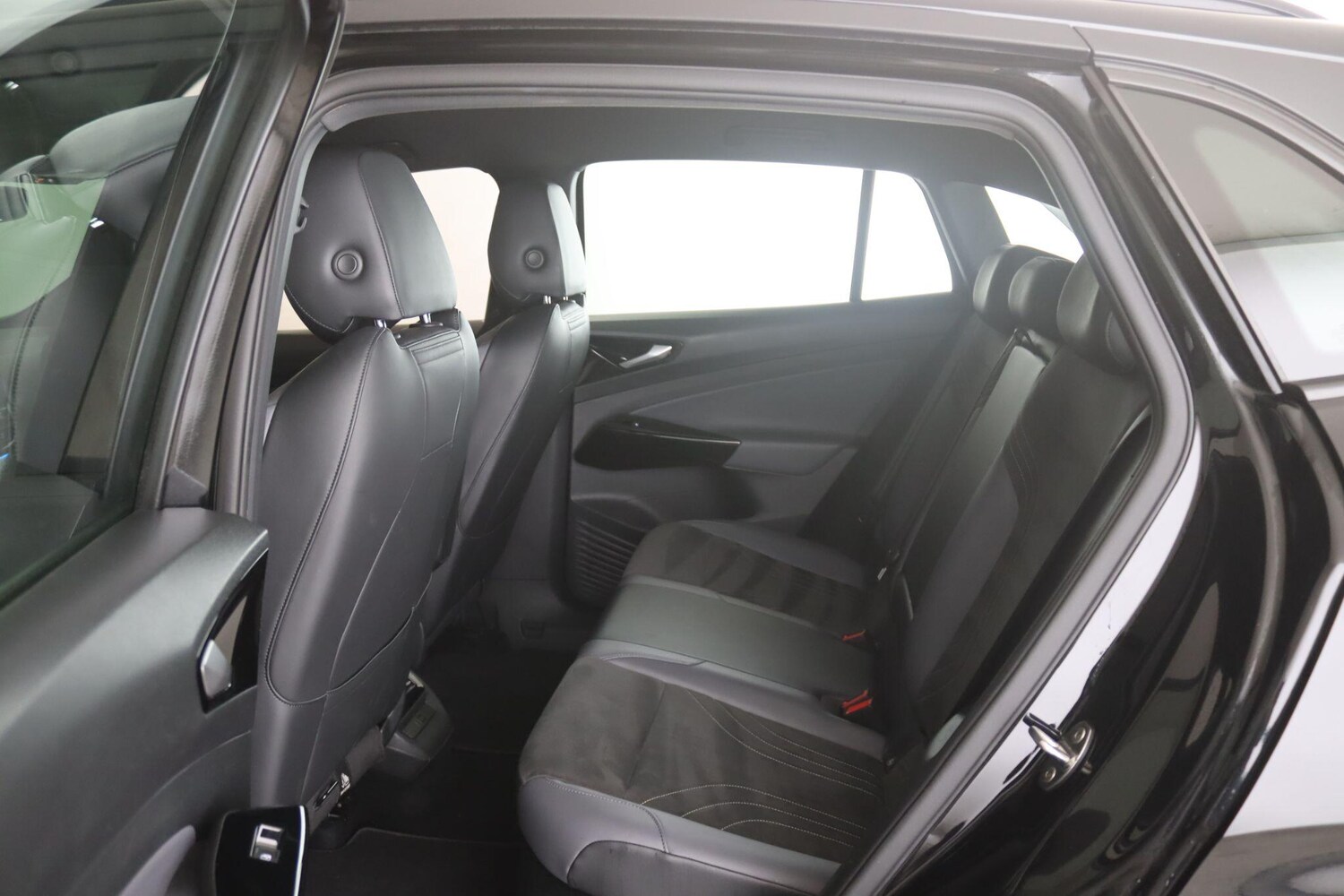 Used Volkswagen ID.4 2022 for sale - 76913300: Photo 12