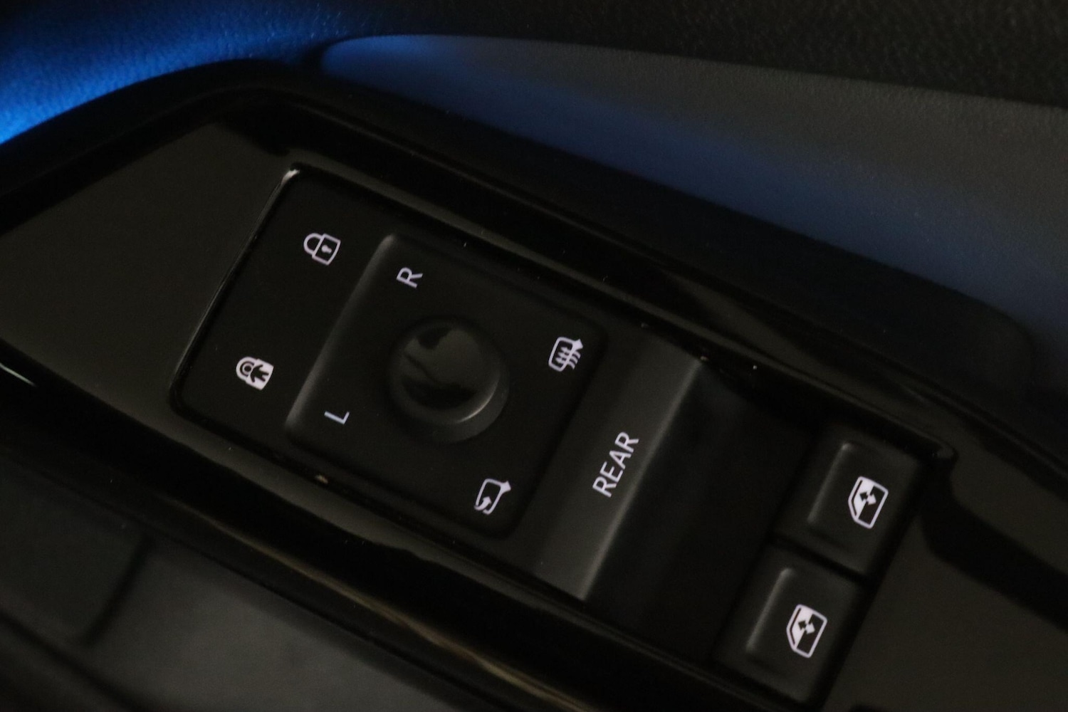 Used Volkswagen ID.4 2022 for sale - 76913300: Photo 17