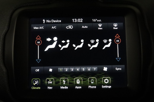 Used Jeep Renegade 2020 for sale - 76032640: Photo 21