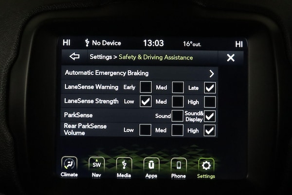 Used Jeep Renegade 2020 for sale - 76032640: Photo 28