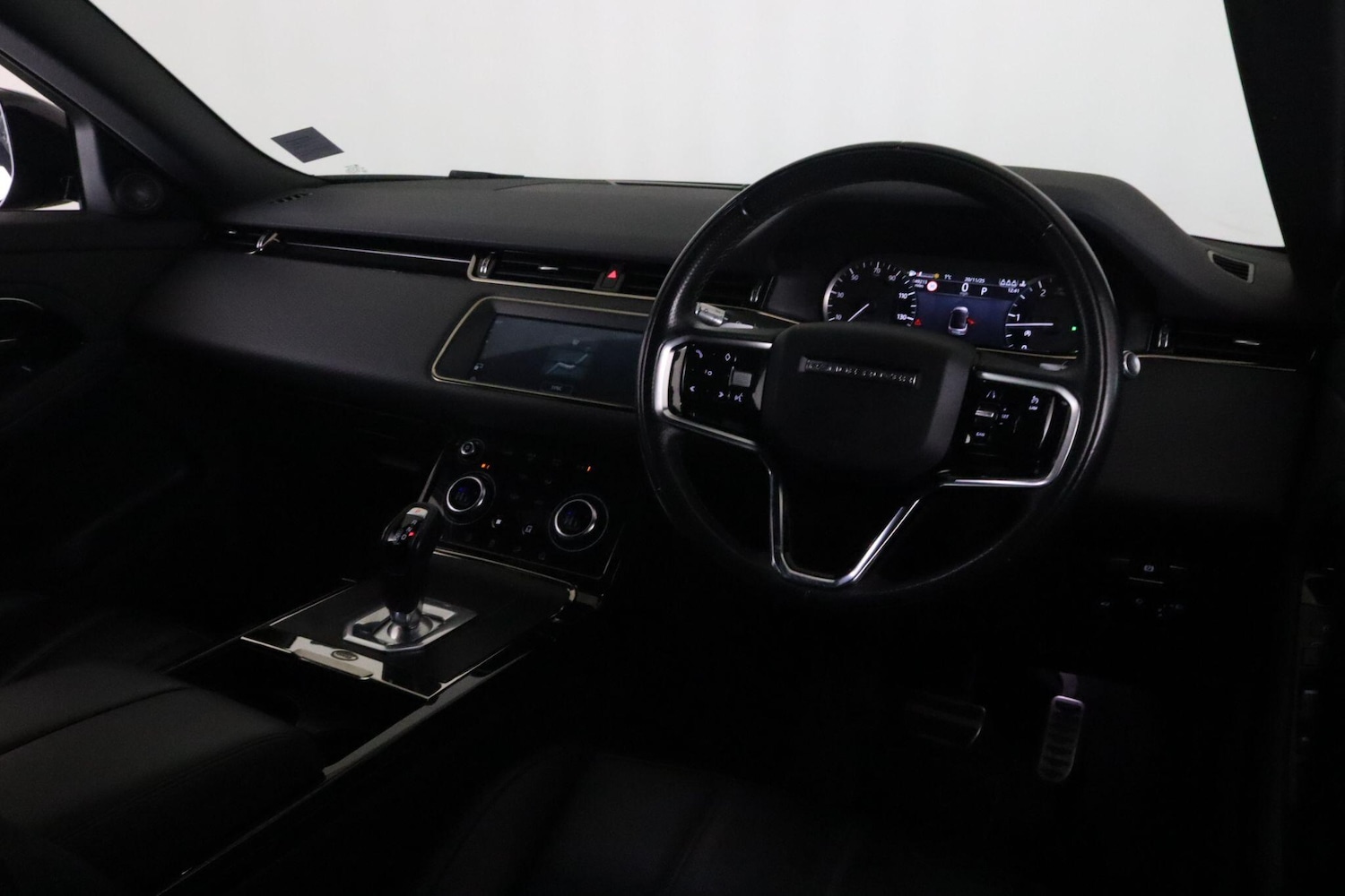 Used Land Rover Range Rover Evoque 2021 for sale - 76632662: Photo 17