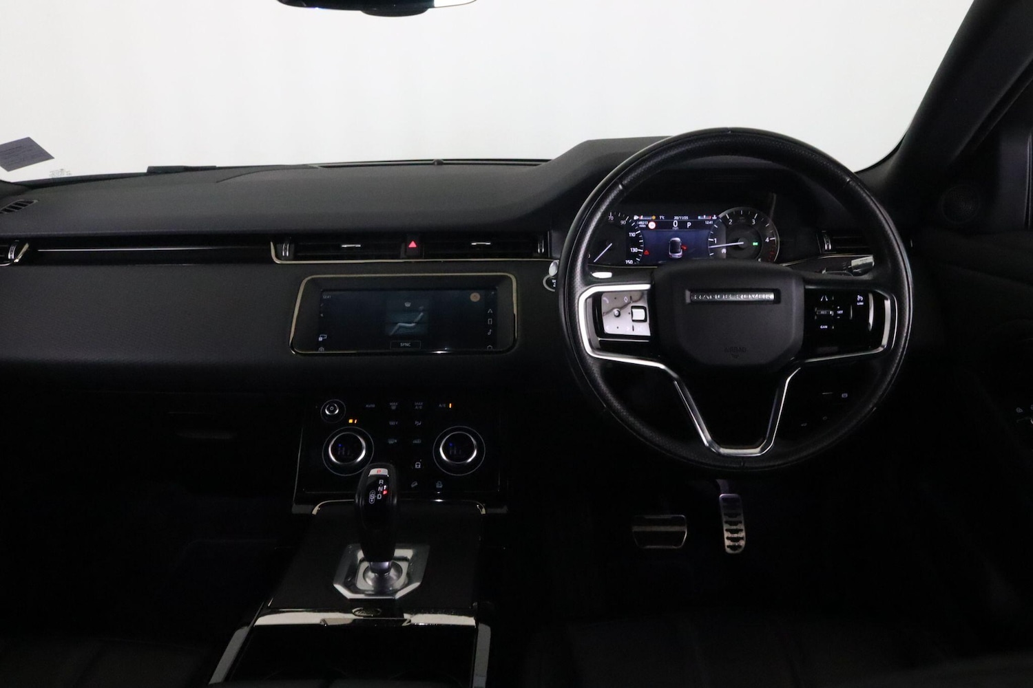 Used Land Rover Range Rover Evoque 2021 for sale - 76632662: Photo 18