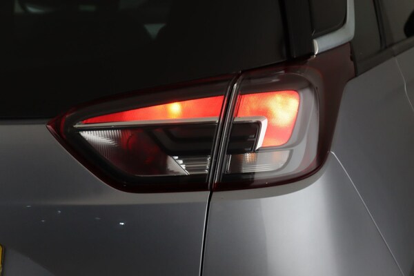 Used Vauxhall Crossland X 2020 for sale - 76042780: Photo 10