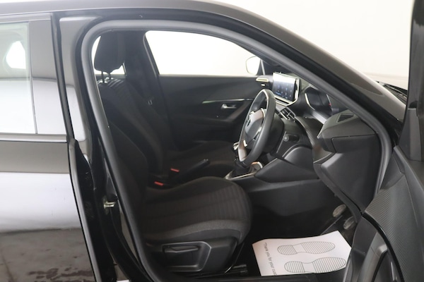 Used Peugeot 2008 2023 for sale - 76215565: Photo 16