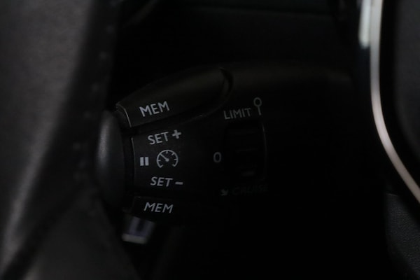 Used Peugeot 2008 2023 for sale - 76215565: Photo 19