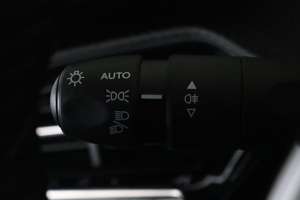 Used Peugeot 2008 2023 for sale - 76215565: Photo 21
