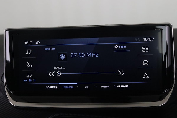 Used Peugeot 2008 2023 for sale - 76215565: Photo 25