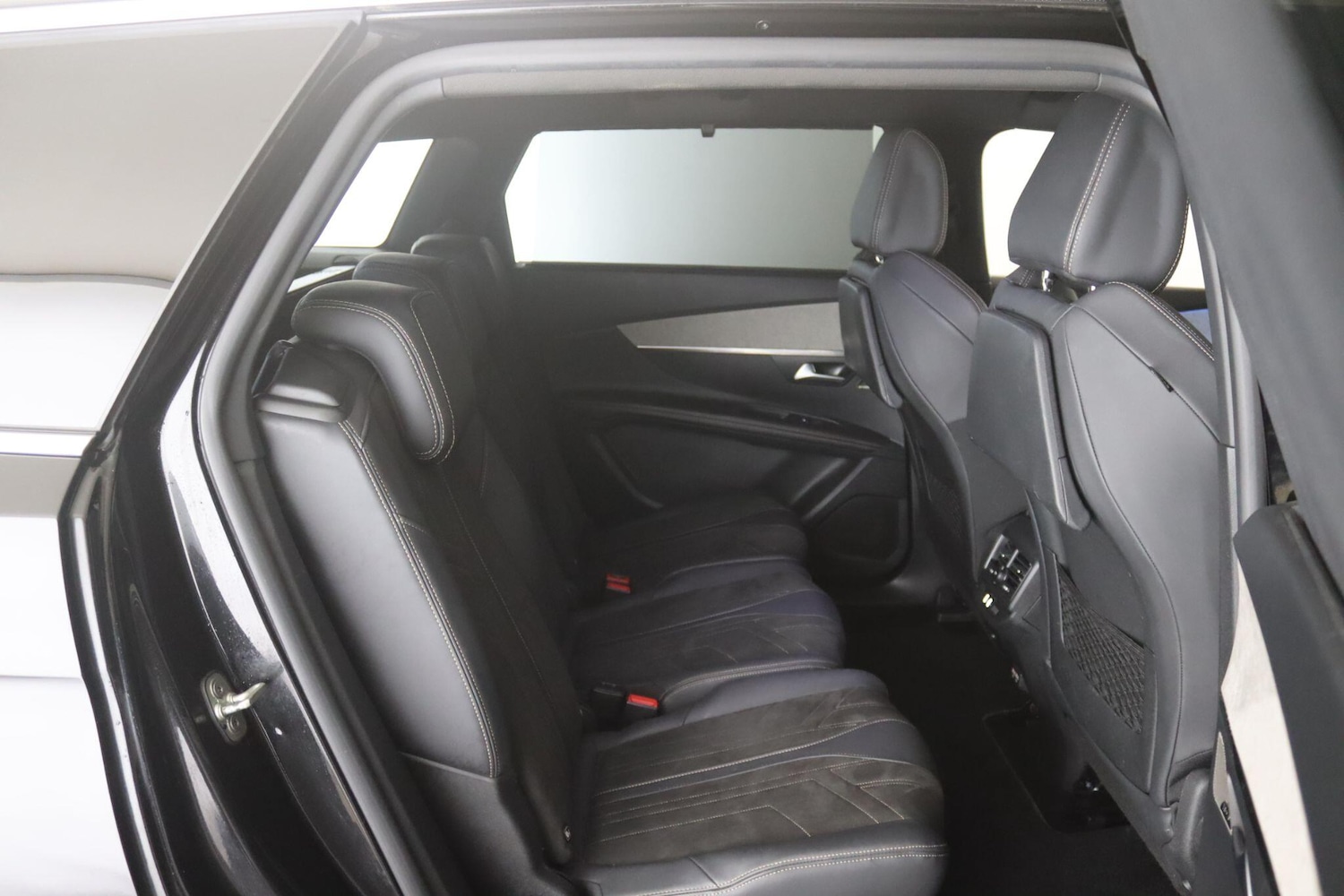 Used Peugeot 5008 2023 for sale - 77994172: Photo 13