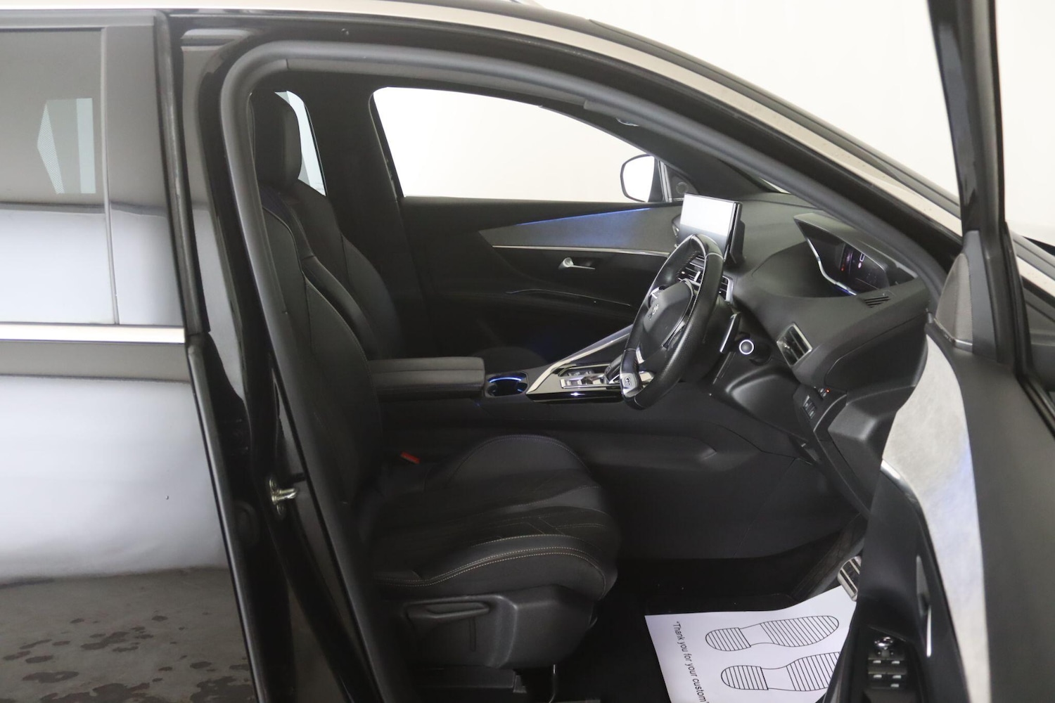 Used Peugeot 5008 2023 for sale - 77994172: Photo 15