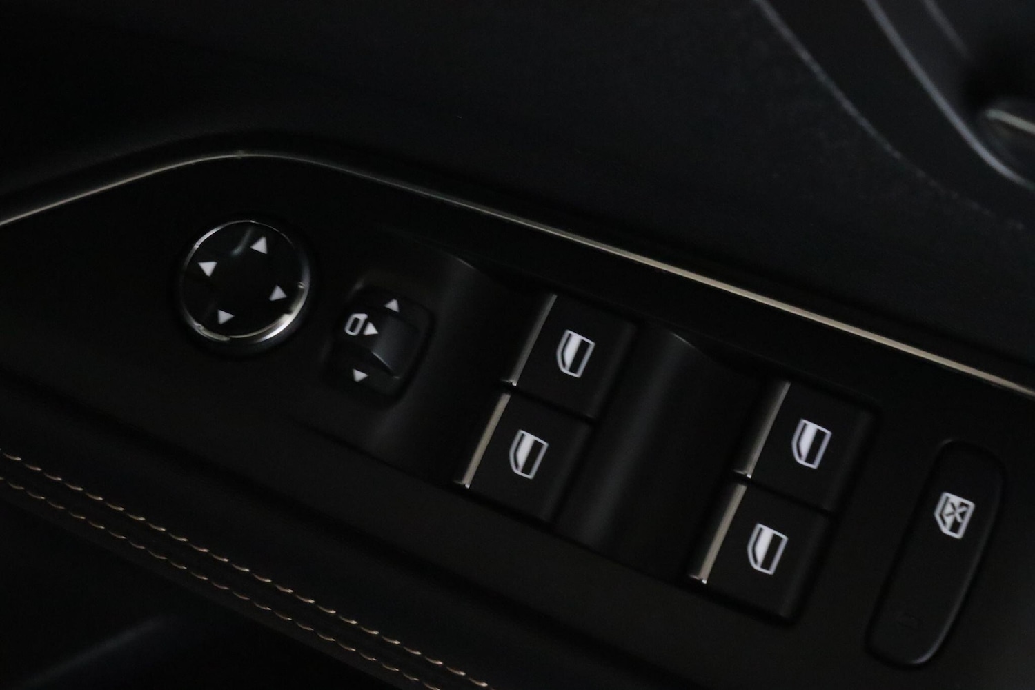 Used Peugeot 5008 2023 for sale - 77994172: Photo 16