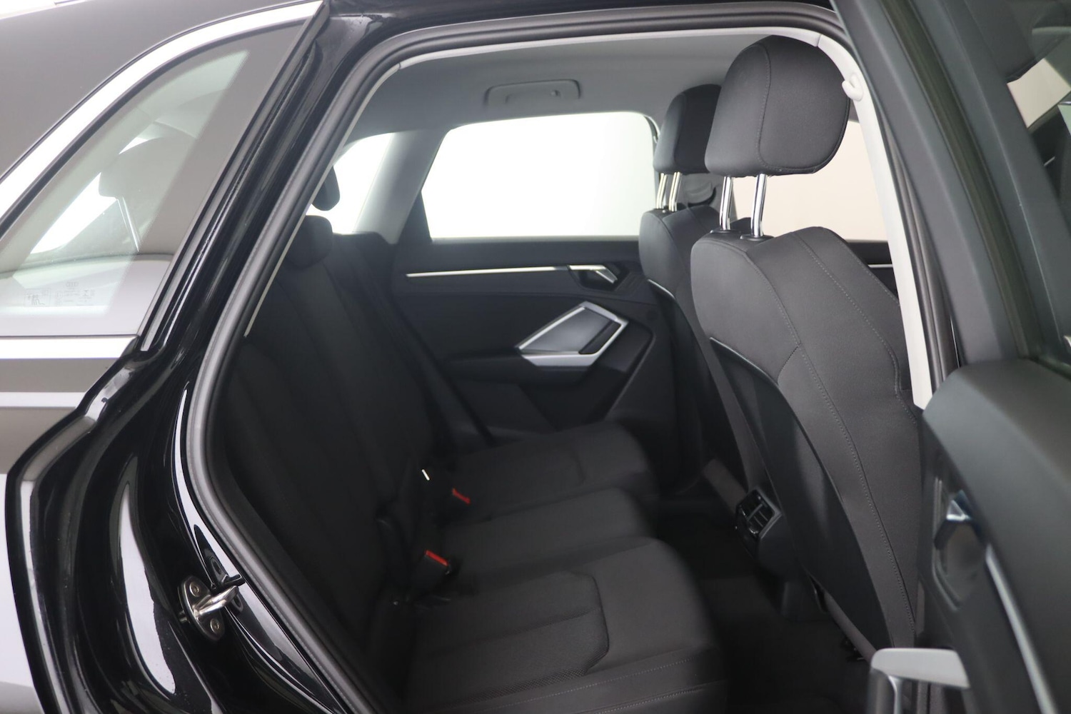 Used Audi Q3 2020 for sale - 76336396: Photo 15