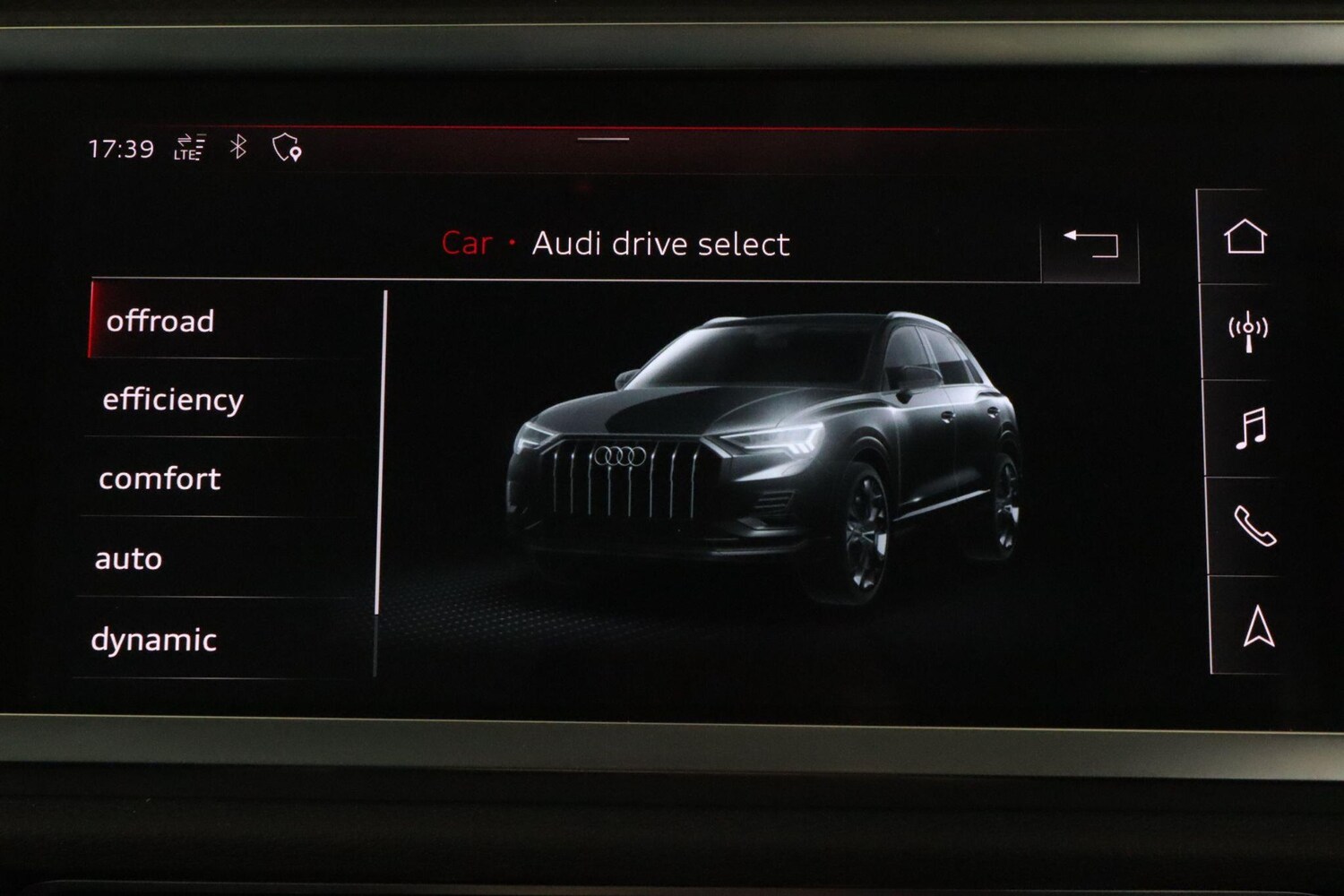 Used Audi Q3 2020 for sale - 76336396: Photo 33