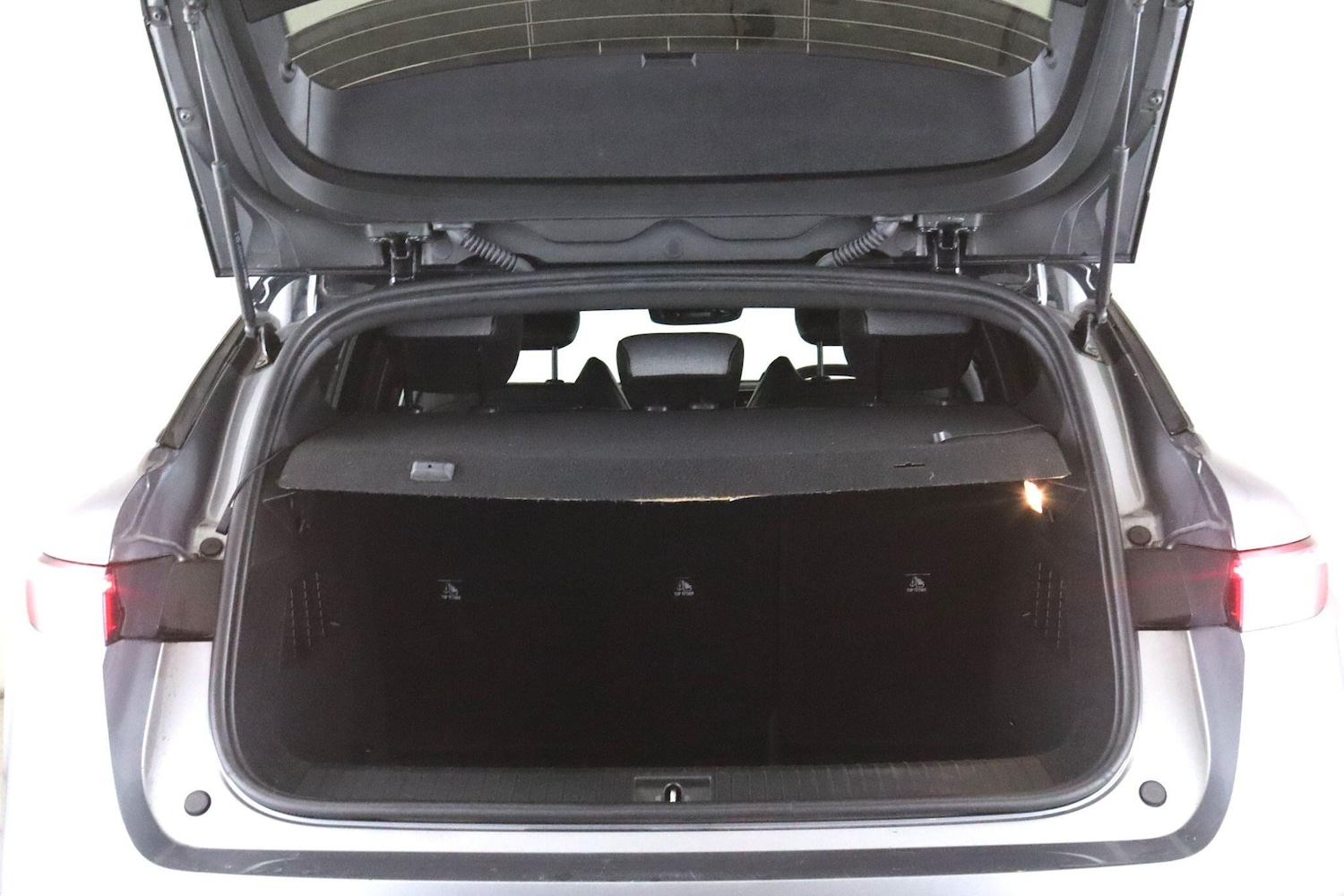 Used Renault Megane E Tech 2023 for sale - 78100477: Photo 13