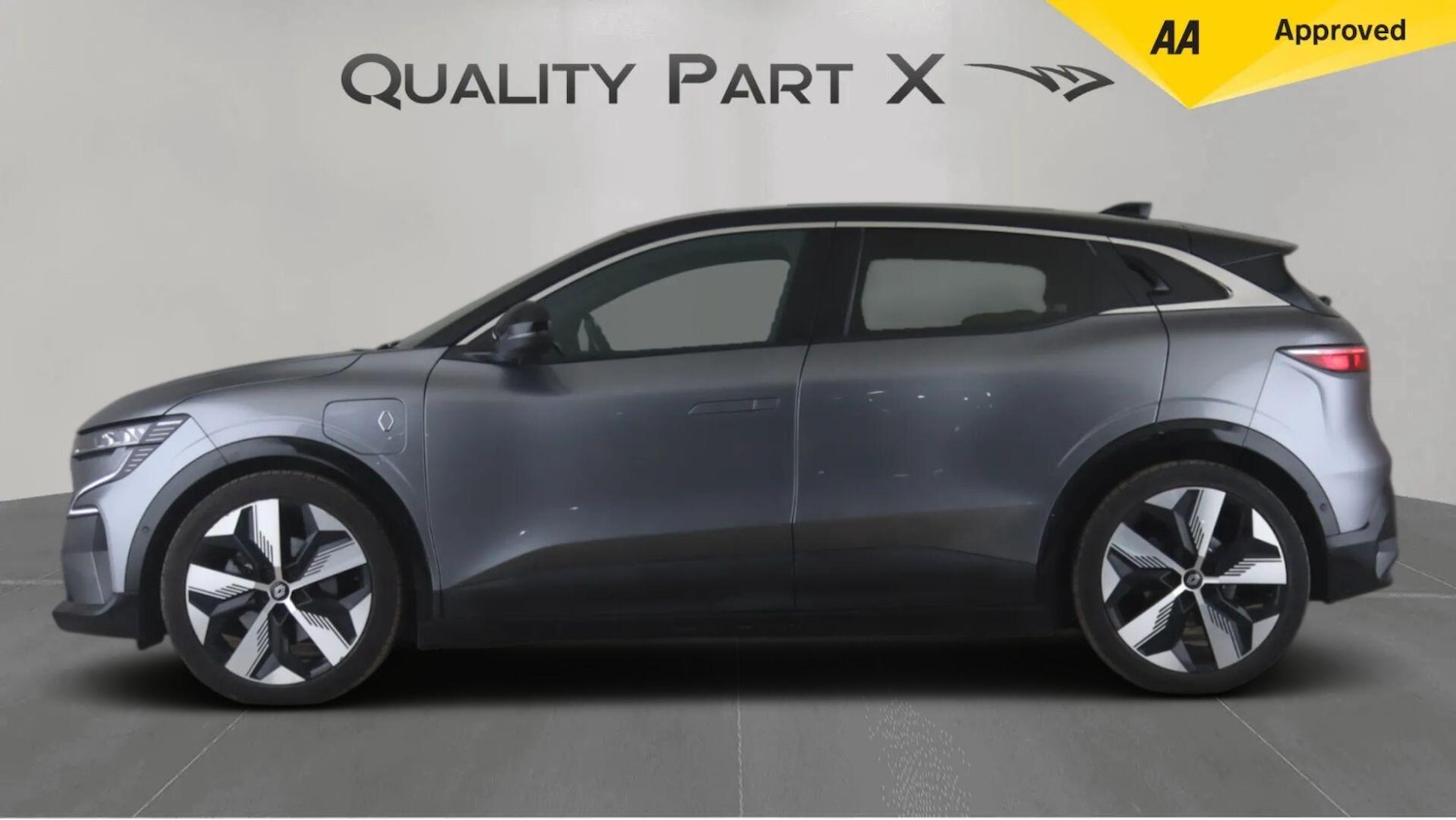 Used Renault Megane E Tech 2023 for sale - 78100477: Photo 4