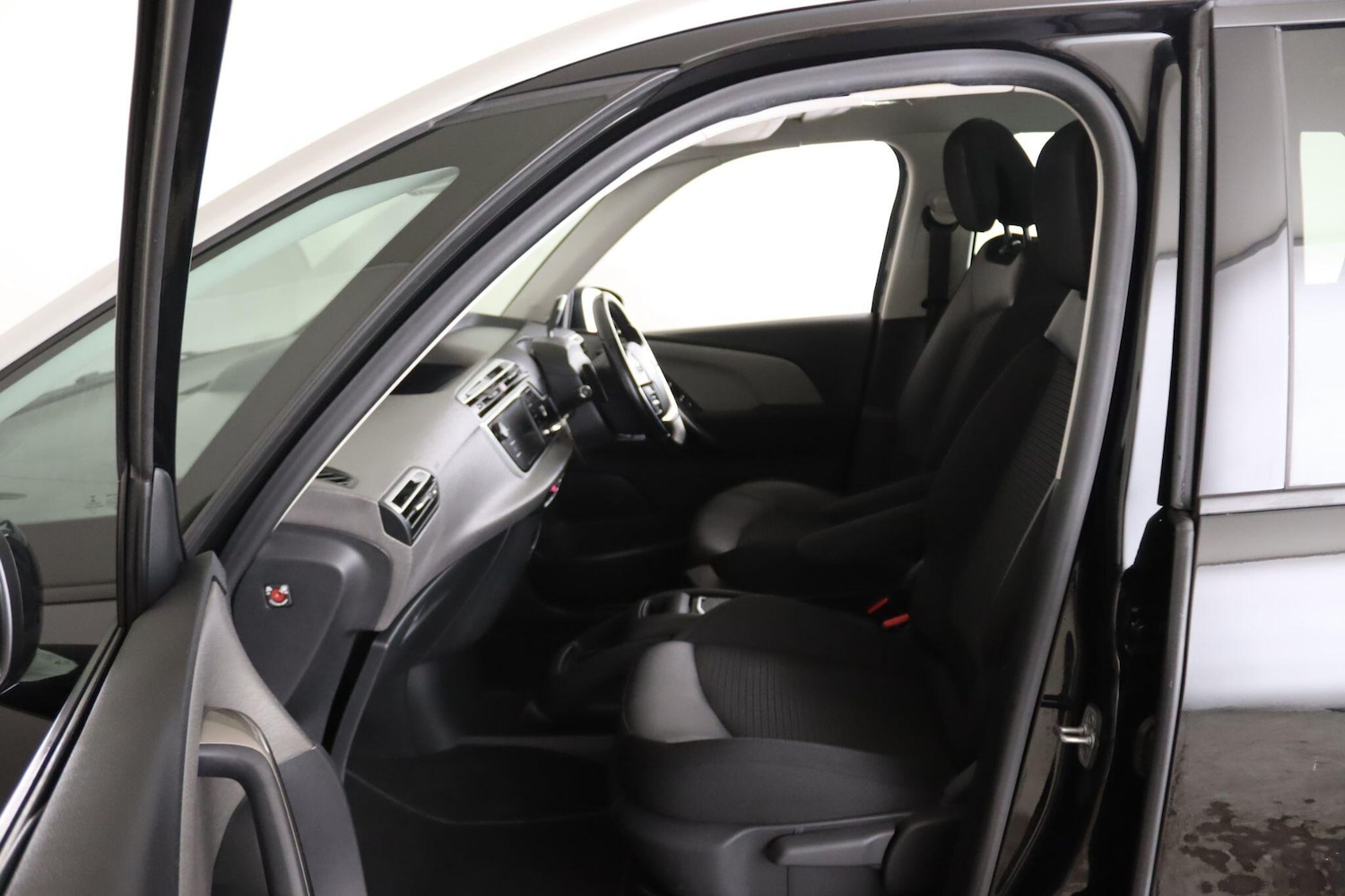 Used Citroen C4 Grand Picasso 2022 for sale - 76158442: Photo 10