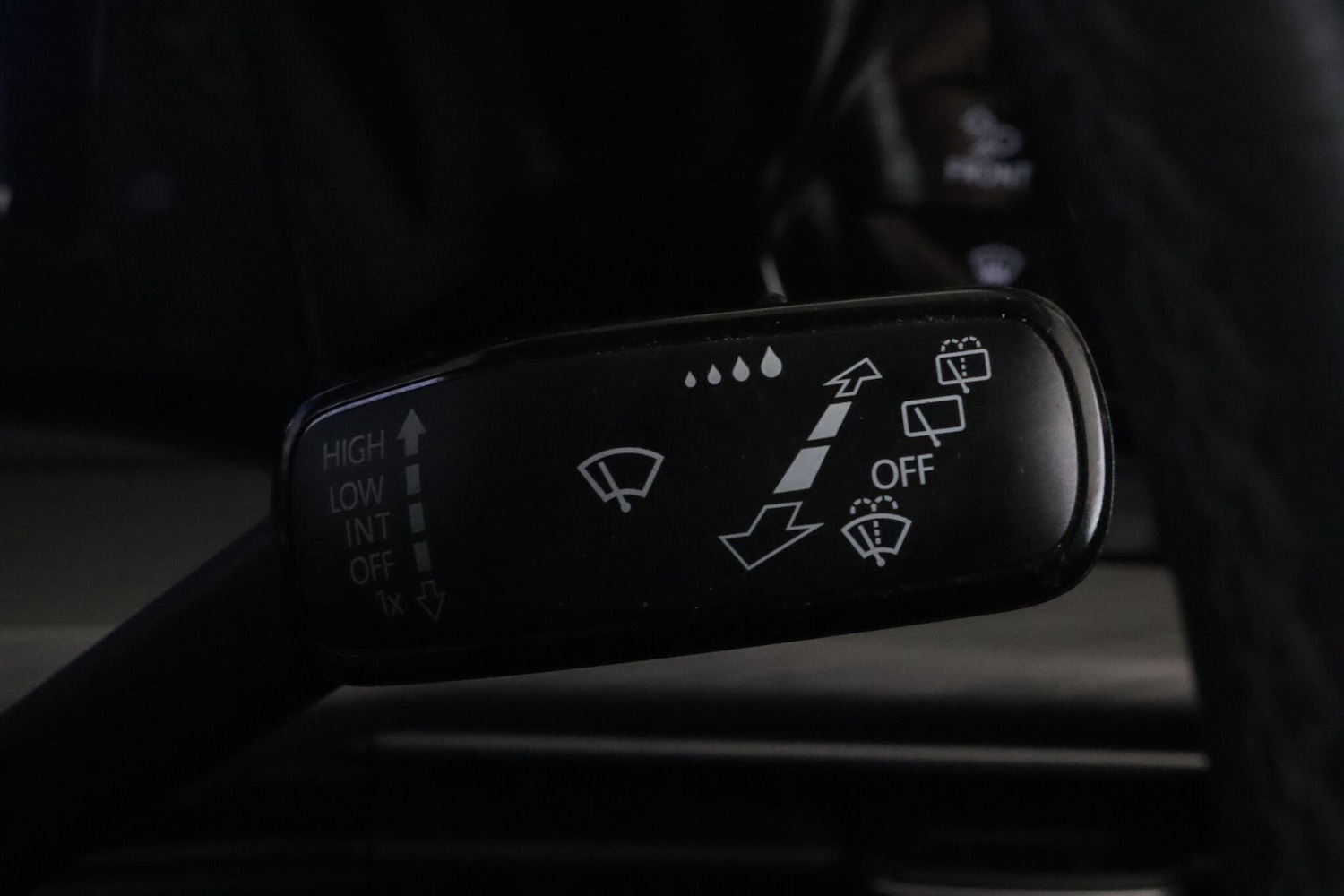 Used Volkswagen Golf 2020 for sale - 76213990: Photo 24