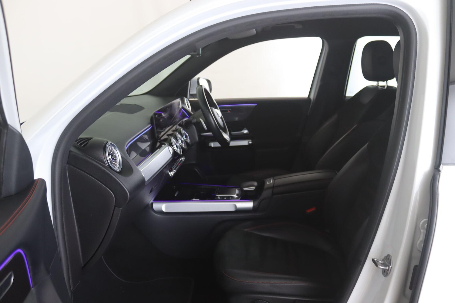 Used Mercedes-Benz GLB 2022 for sale - 77723681: Photo 12