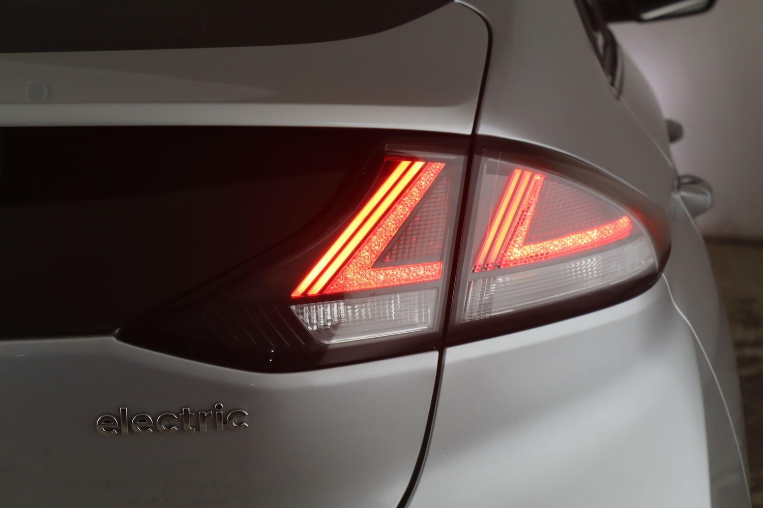 Used Hyundai IONIQ 2023 for sale - 77625075: Photo 10