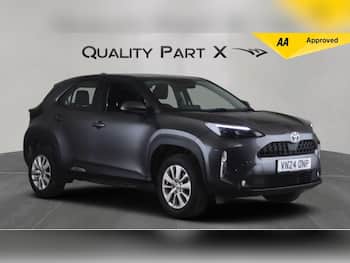 Used Toyota Yaris Cross 2024 for sale - 79677365: Photo