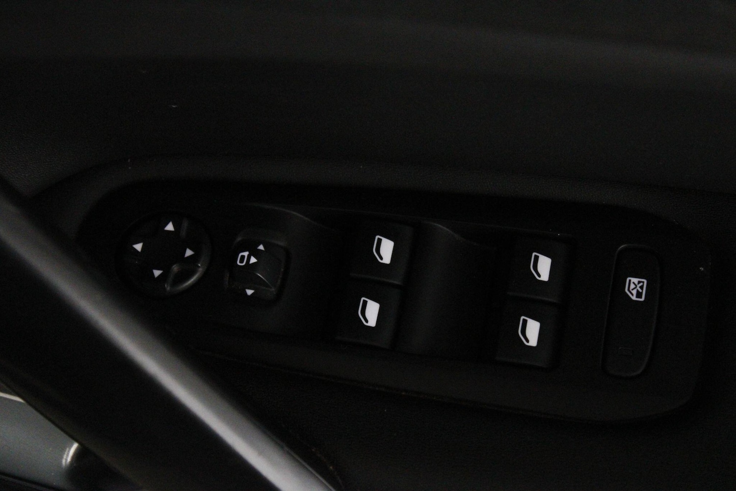 Used Peugeot 308 SW 2018 for sale - 76607884: Photo 19