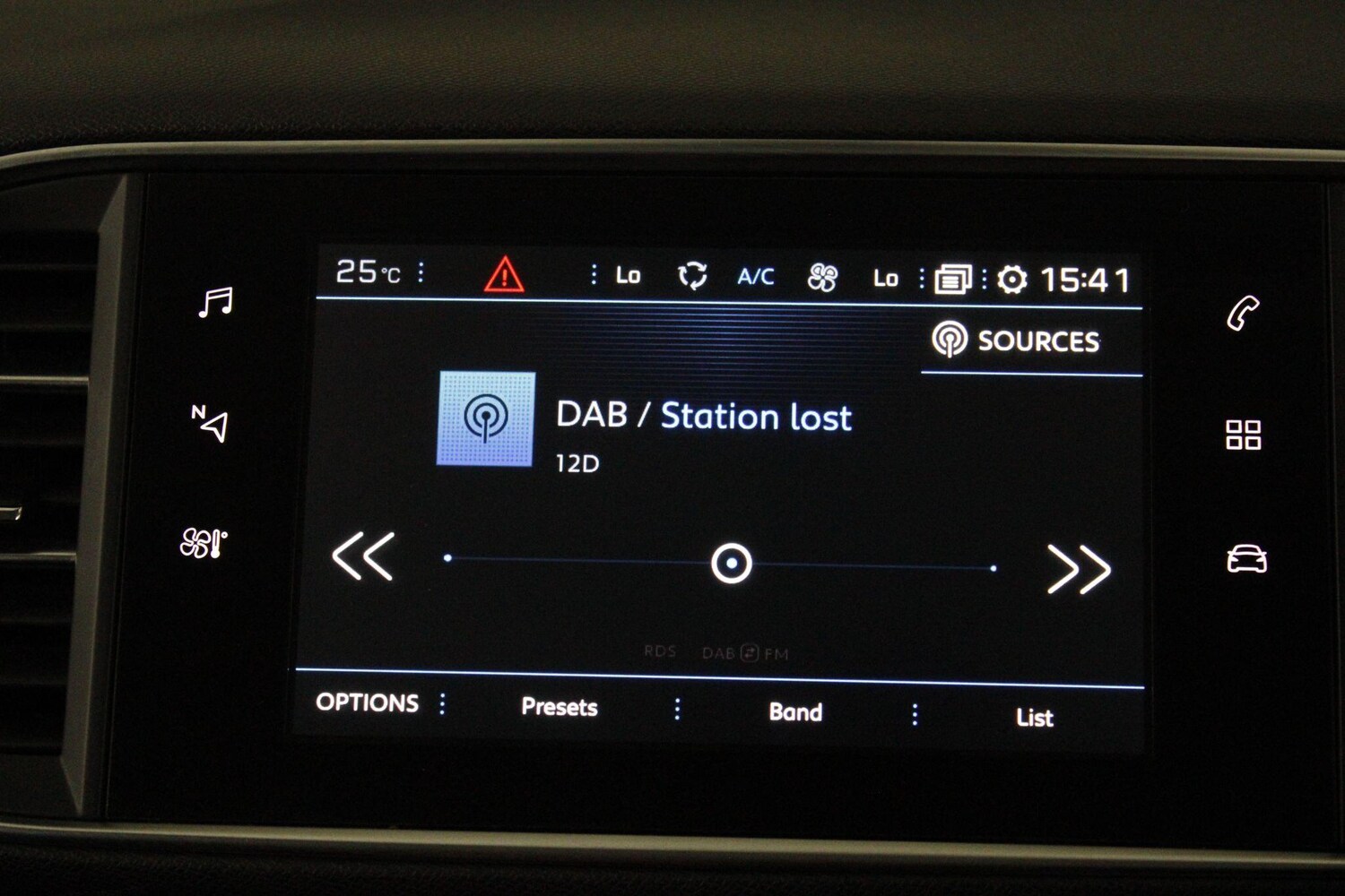 Used Peugeot 308 SW 2018 for sale - 76607884: Photo 26