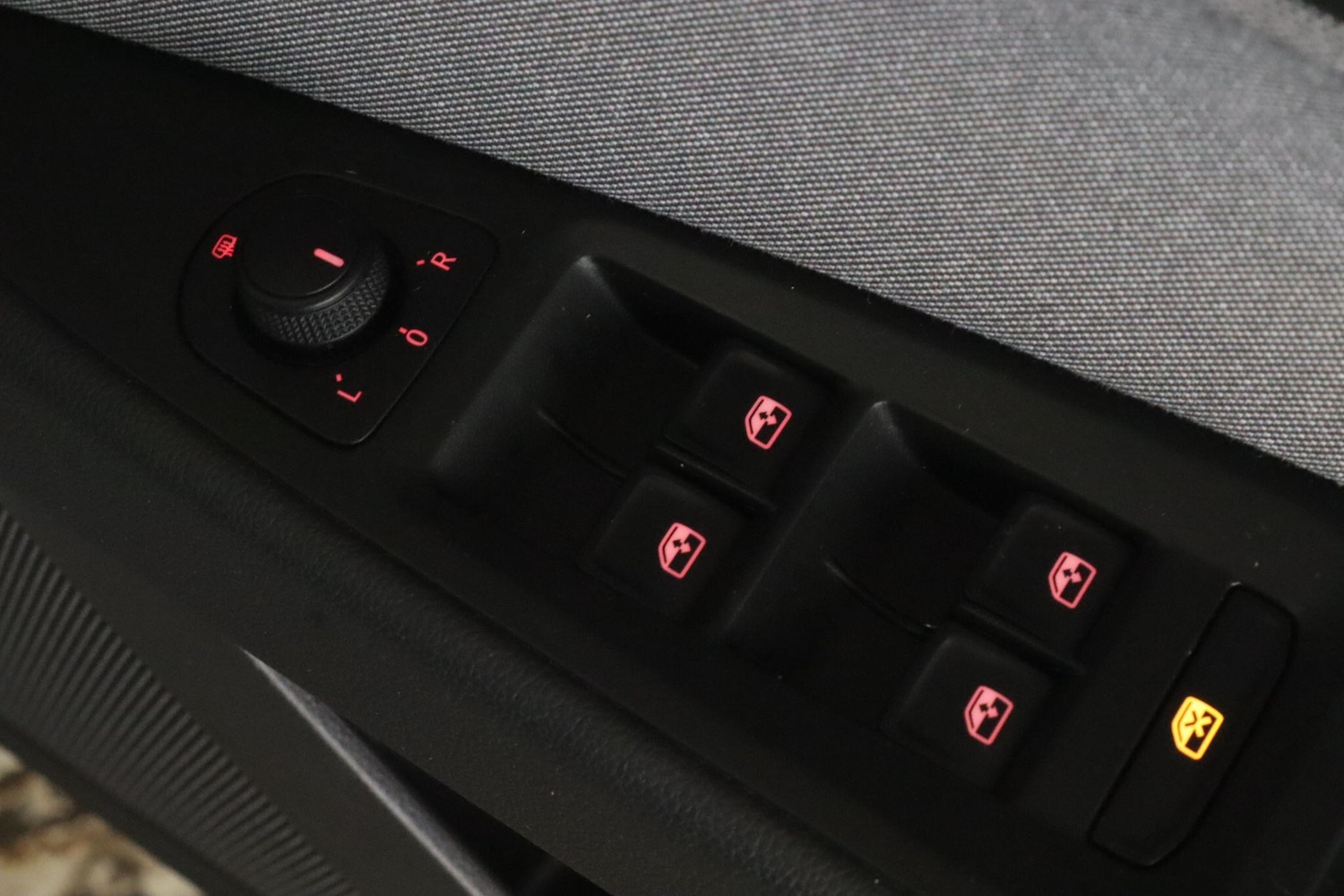 Used SEAT Leon 2020 for sale - 76802262: Photo 17