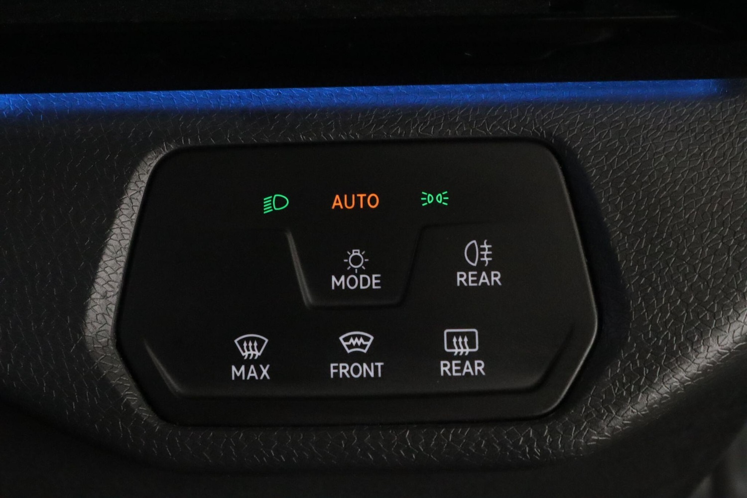 Used Volkswagen ID.4 2021 for sale - 76360811: Photo 18
