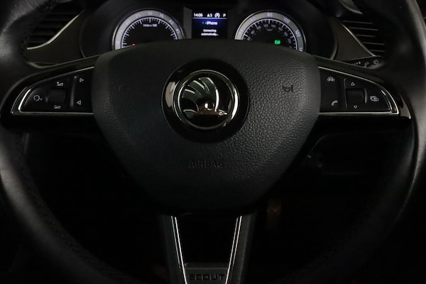 Used Skoda Octavia 2018 for sale - 75609031: Photo 17