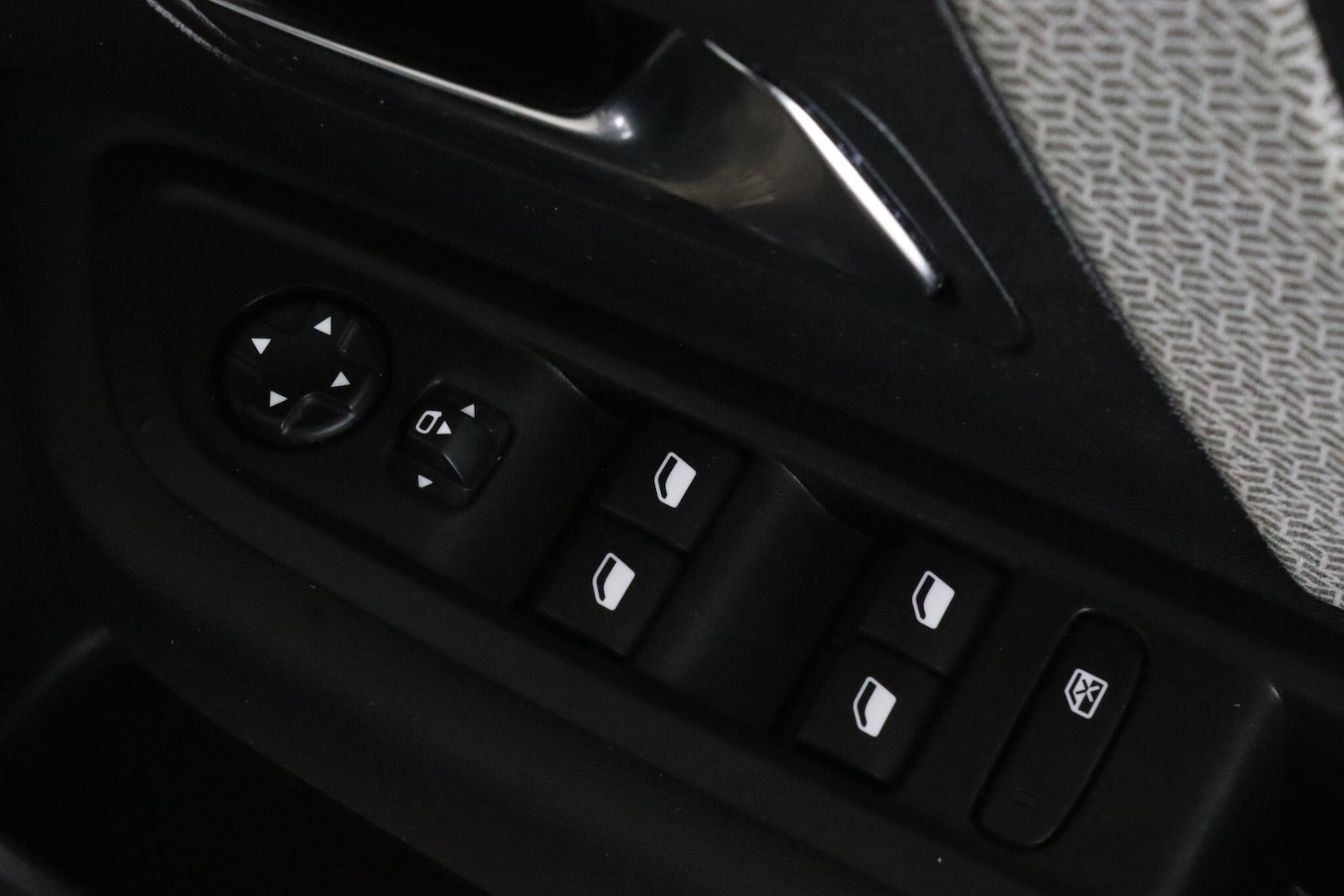 Used Citroen e-C4 2024 for sale - 77377453: Photo 14