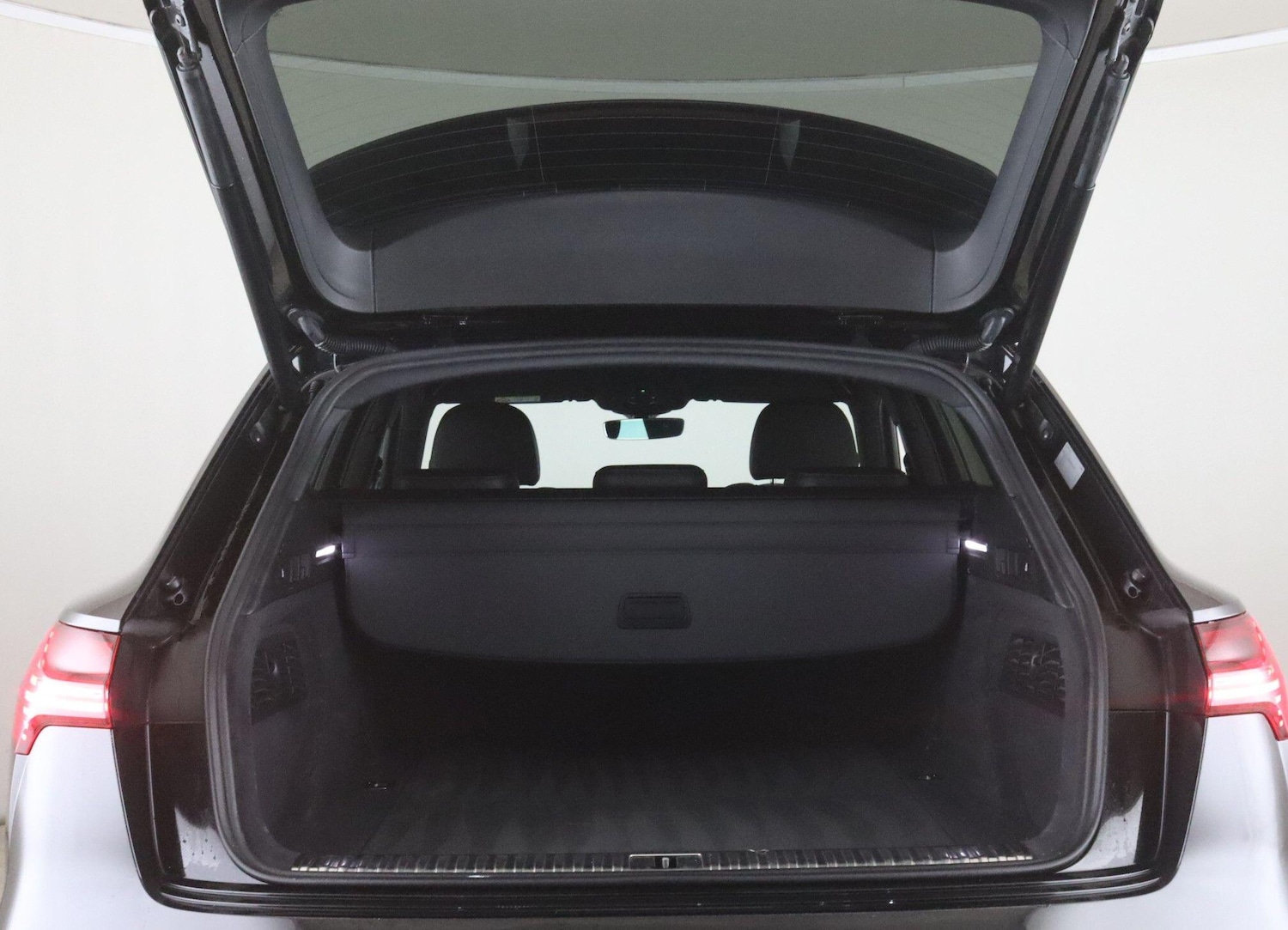 Used Audi e-tron 2021 for sale - 77108860: Photo 14