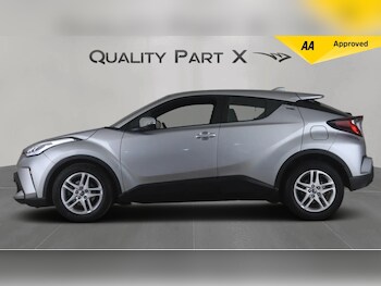 Used Toyota C-HR 2023 for sale - 77738487: Photo