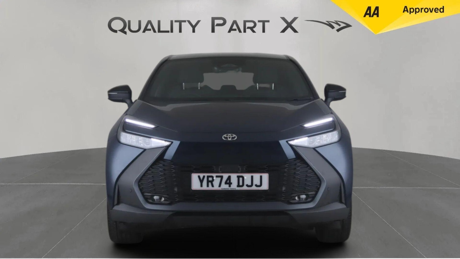 Used Toyota C-HR 2024 for sale - 77550015: Photo 2