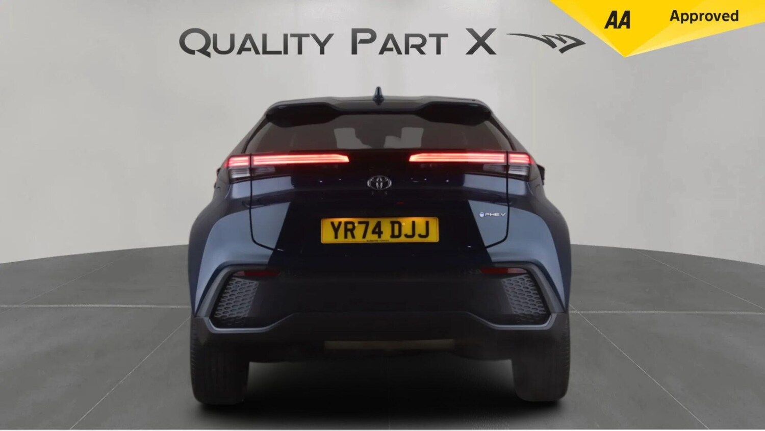 Used Toyota C-HR 2024 for sale - 77550015: Photo 6