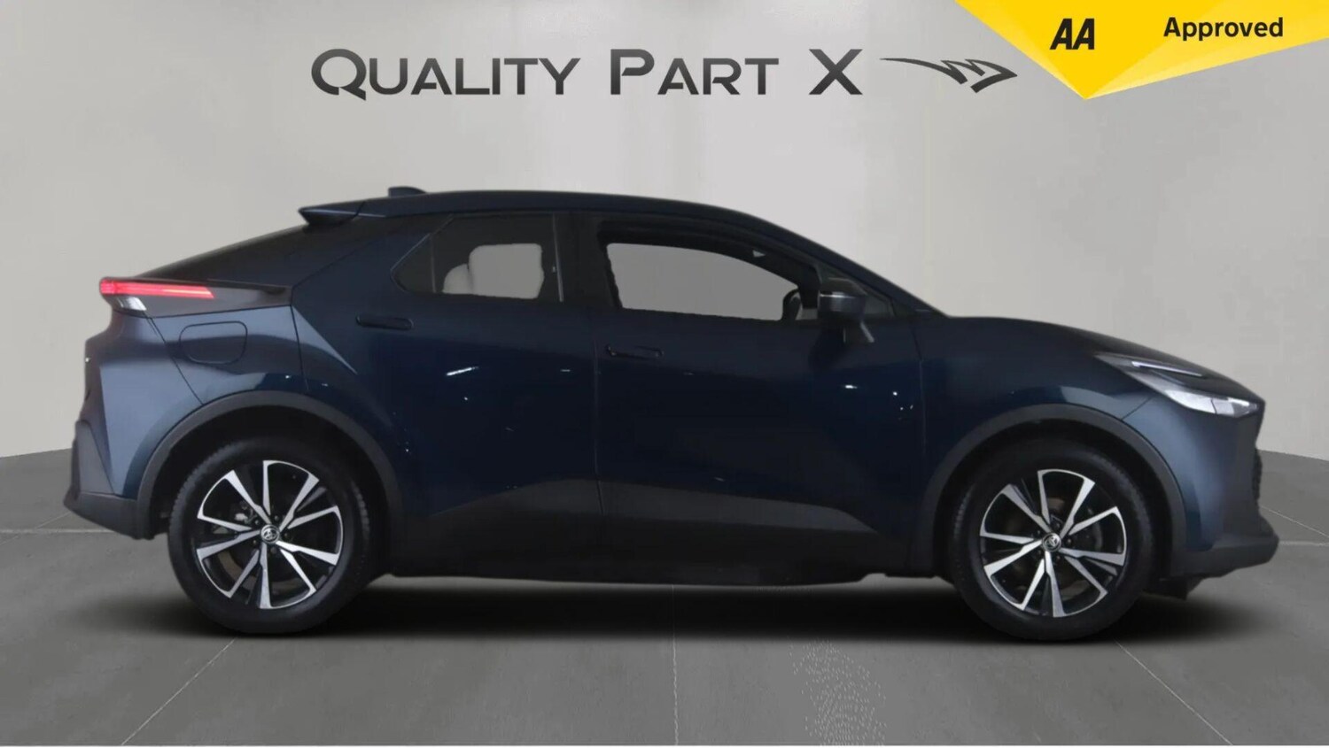 Used Toyota C-HR 2024 for sale - 77550015: Photo 8