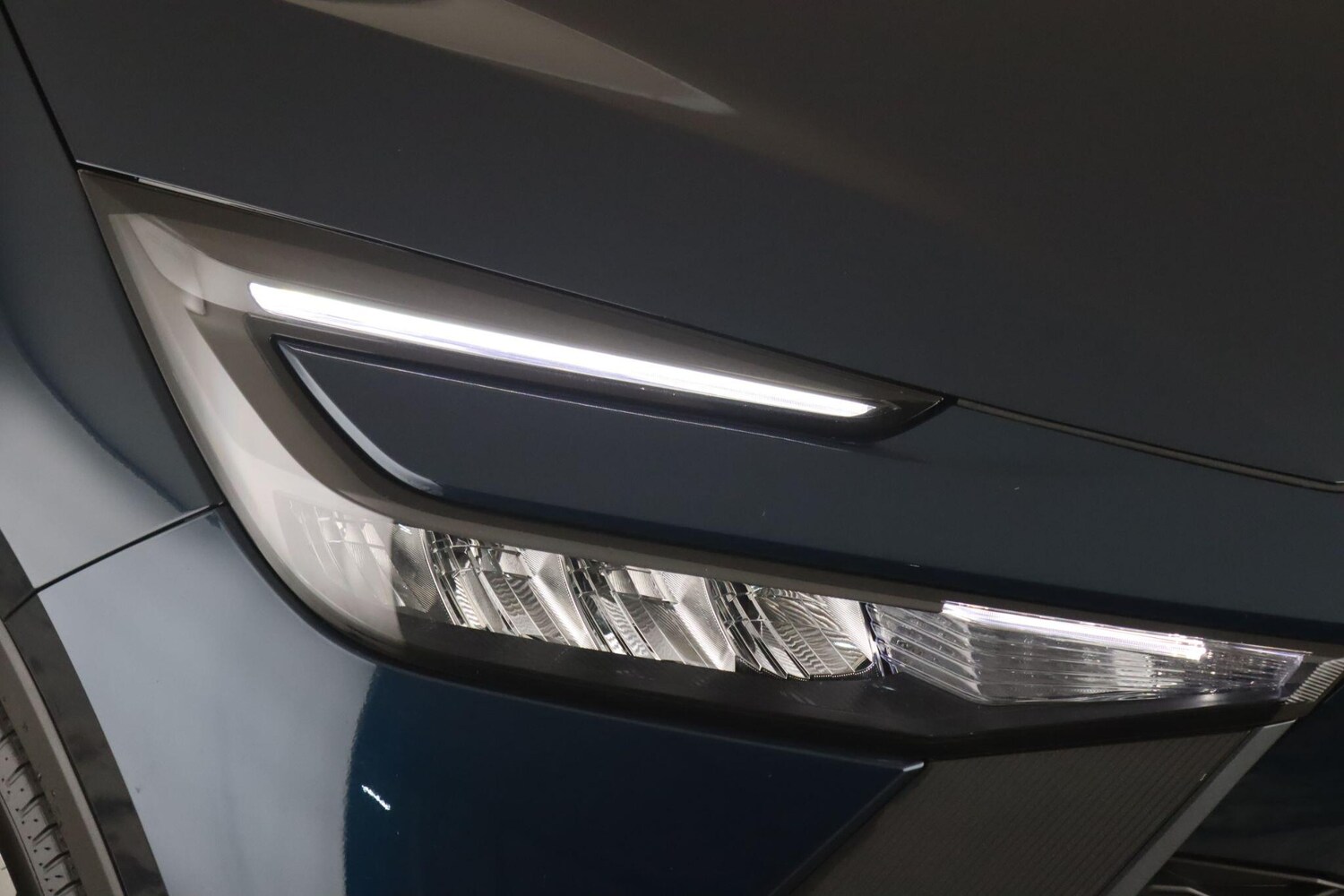 Used Toyota C-HR 2024 for sale - 77550015: Photo 9