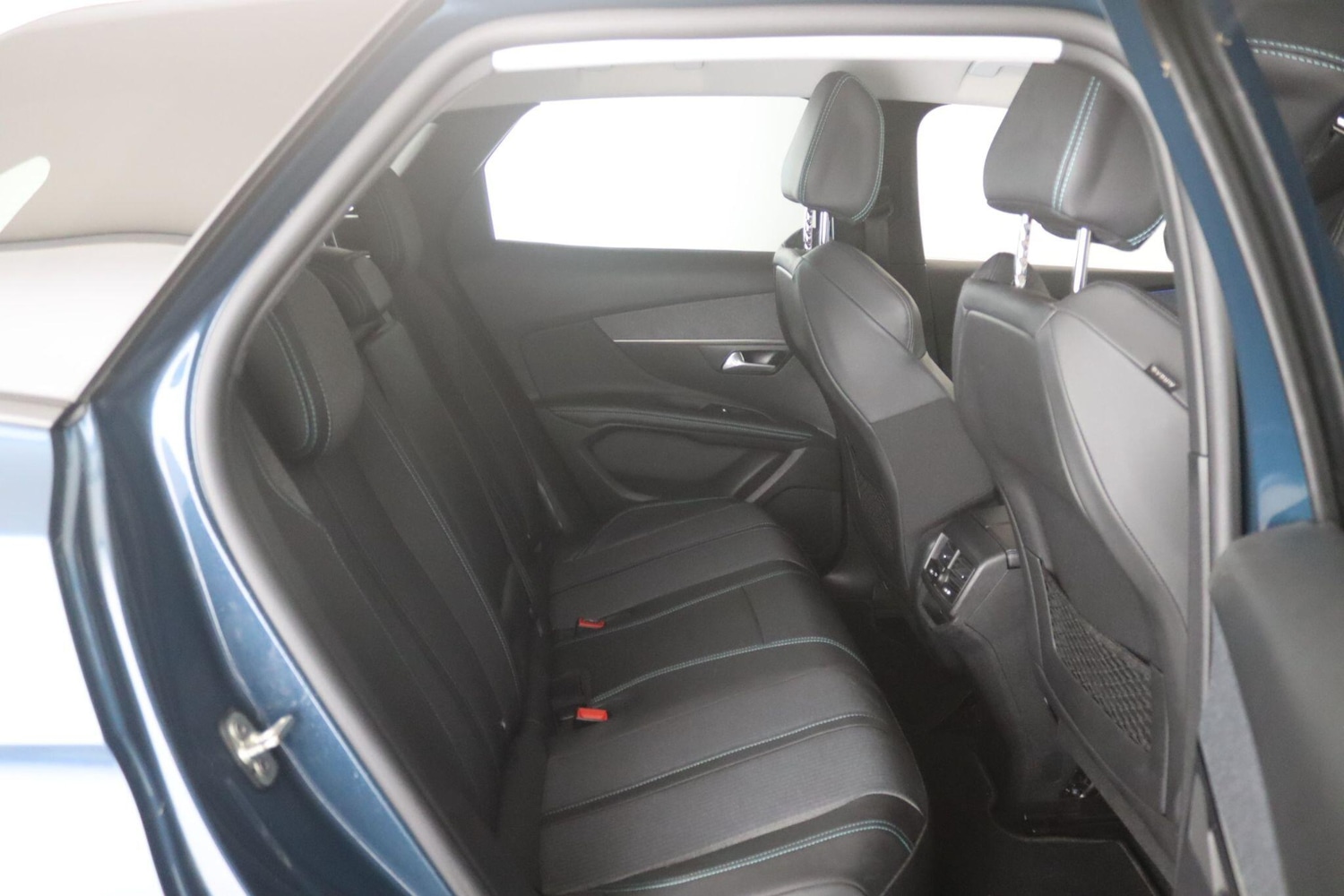 Used Peugeot 3008 2021 for sale - 77958183: Photo 14