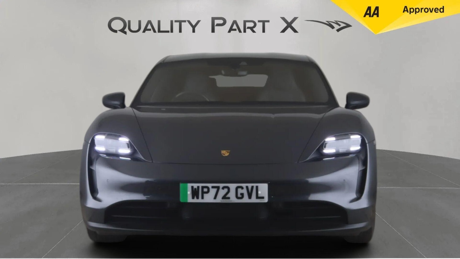 Used Porsche Taycan 2022 for sale - 77611673: Photo 2