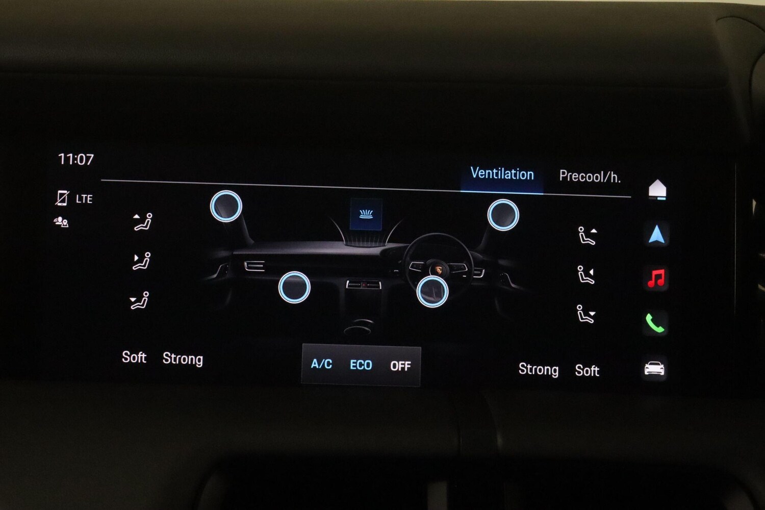 Used Porsche Taycan 2022 for sale - 77611673: Photo 39