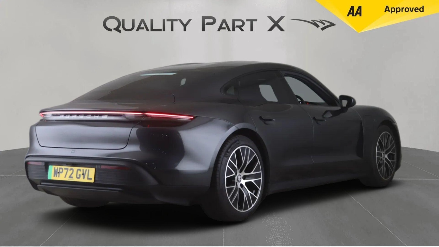 Used Porsche Taycan 2022 for sale - 77611673: Photo 7