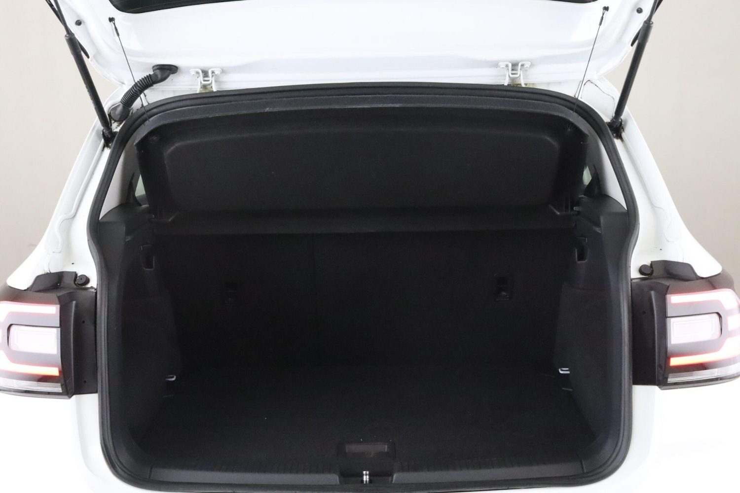 Used Volkswagen T-Cross 2021 for sale - 76499728: Photo 14