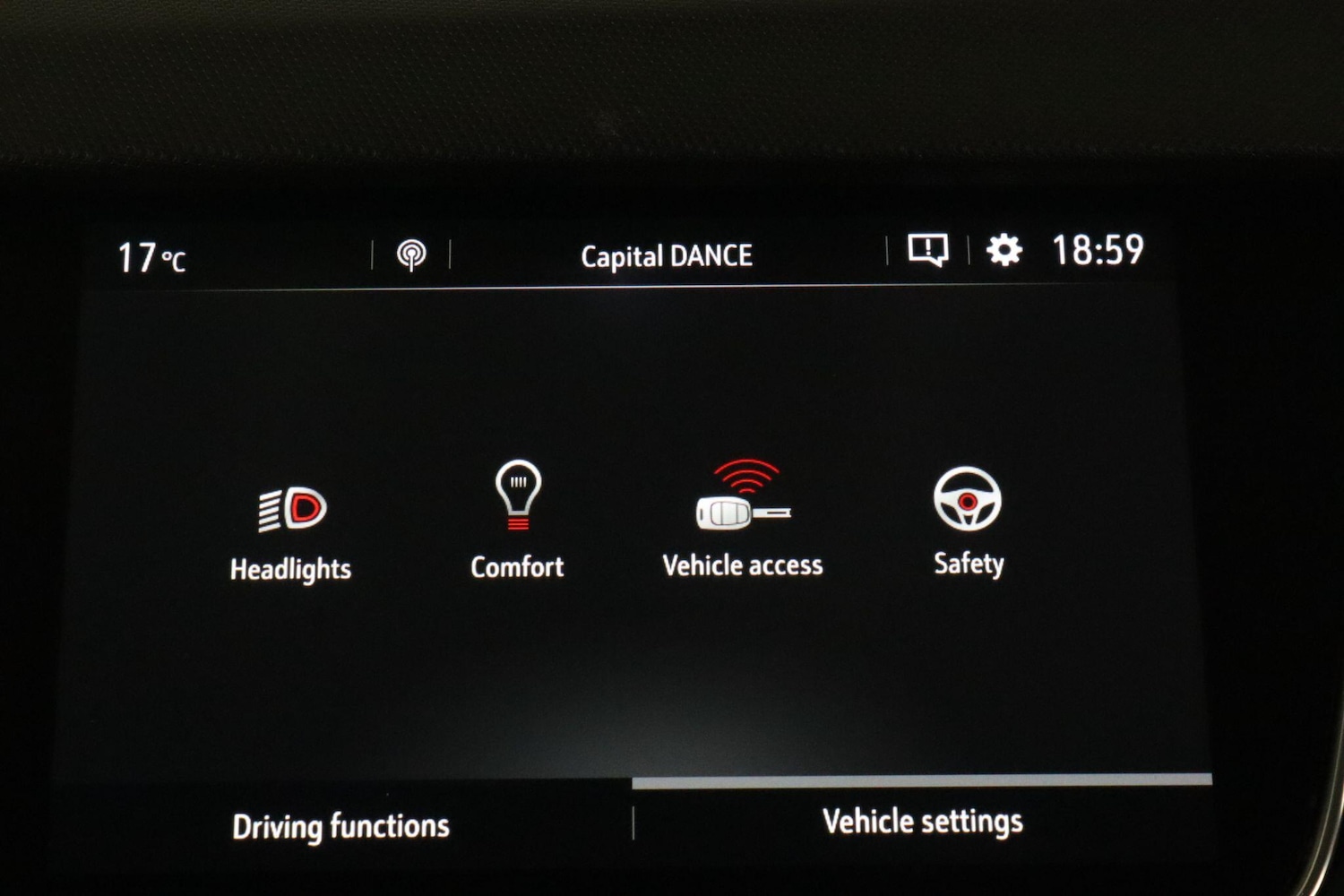 Used Vauxhall Crossland 2022 for sale - 76472687: Photo 28