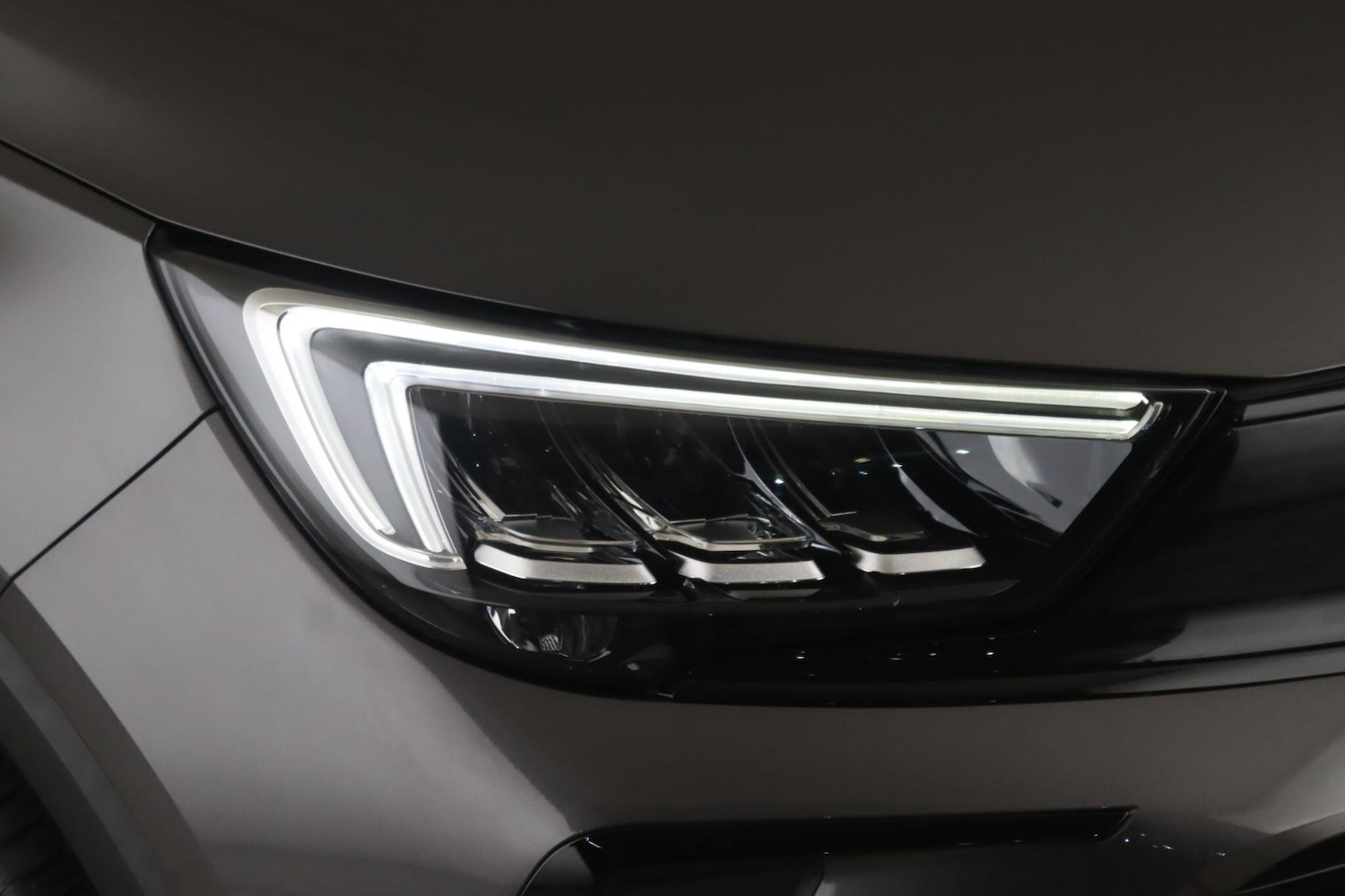 Used Vauxhall Crossland 2022 for sale - 76472687: Photo 9