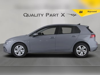 Used Volkswagen Golf 2024 for sale - 78276338: Photo