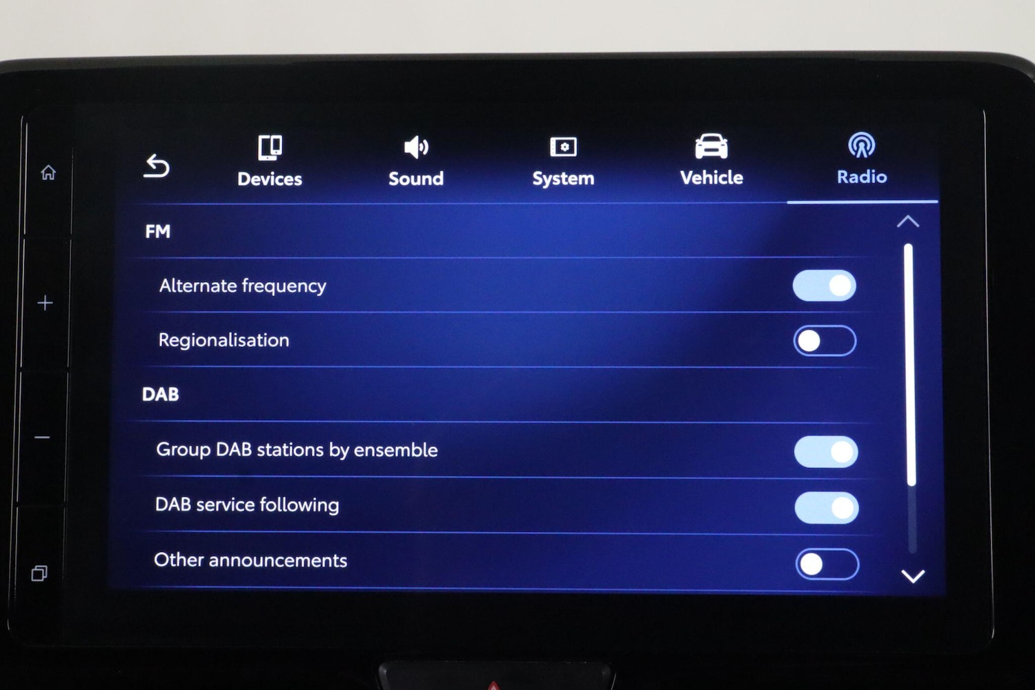 Used Toyota Yaris 2024 for sale - 76715032: Photo 29