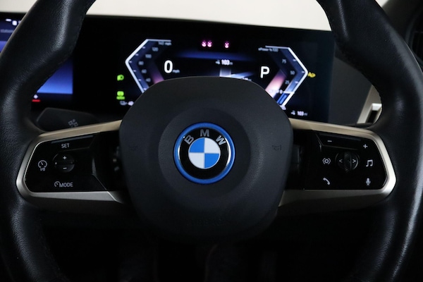 Used BMW iX 2022 for sale - 76041812: Photo 23