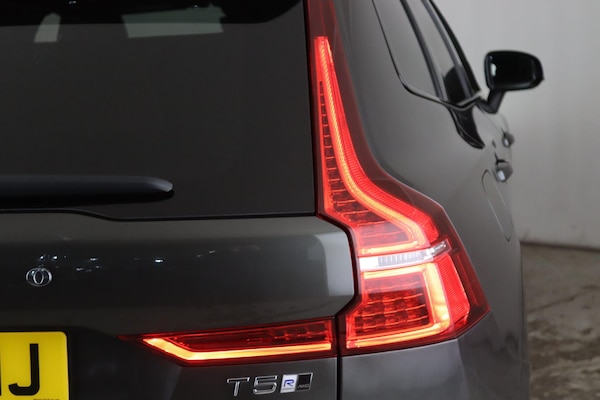 Used Volvo XC60 2019 for sale - 76000952: Photo 10