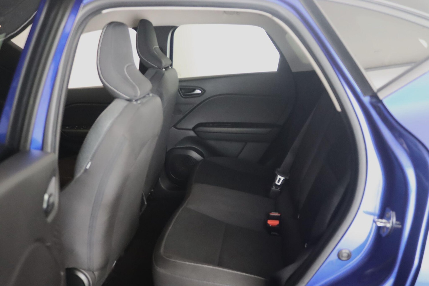 Used Renault Captur 2020 for sale - 76307873: Photo 11