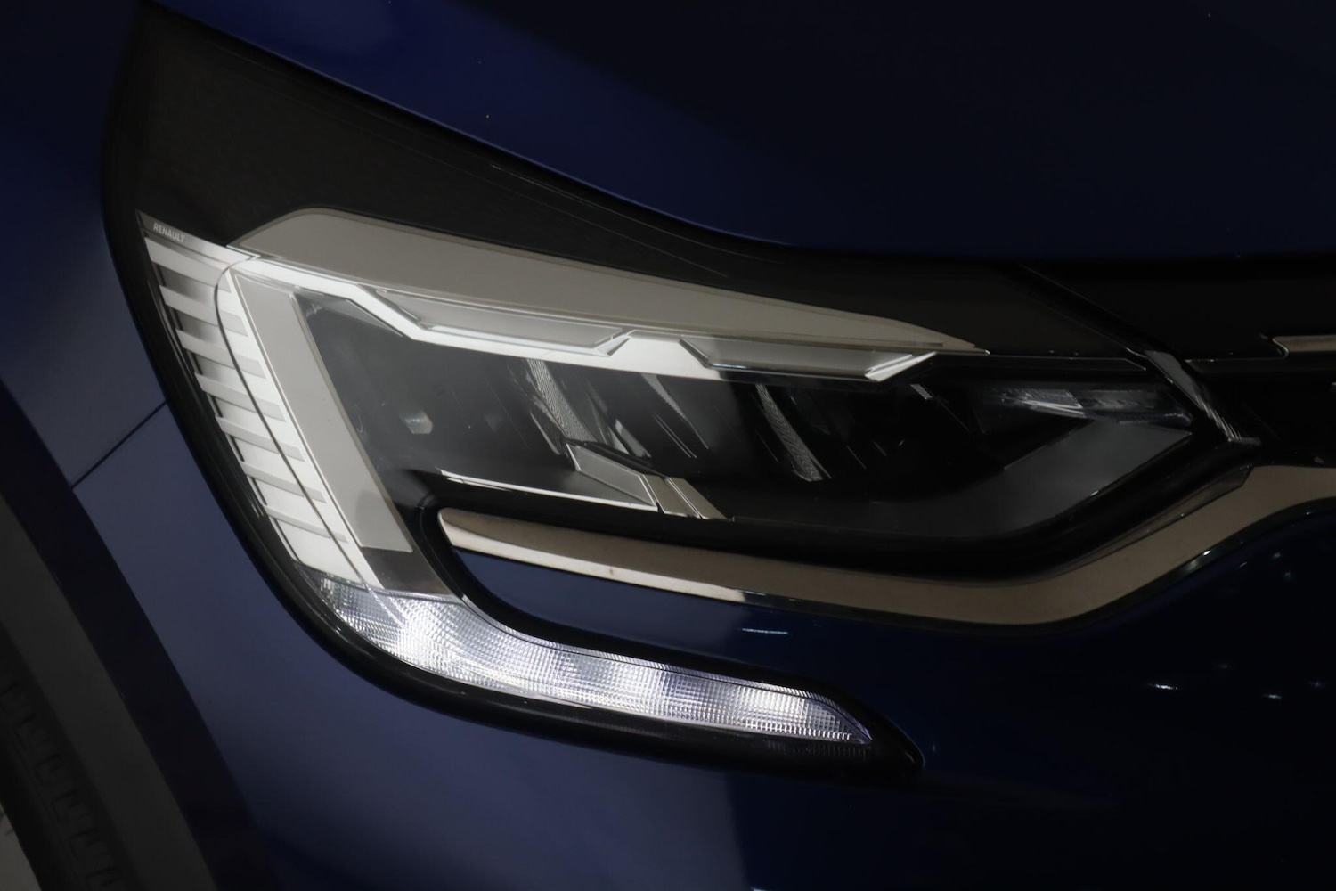 Used Renault Captur 2020 for sale - 76307873: Photo 8