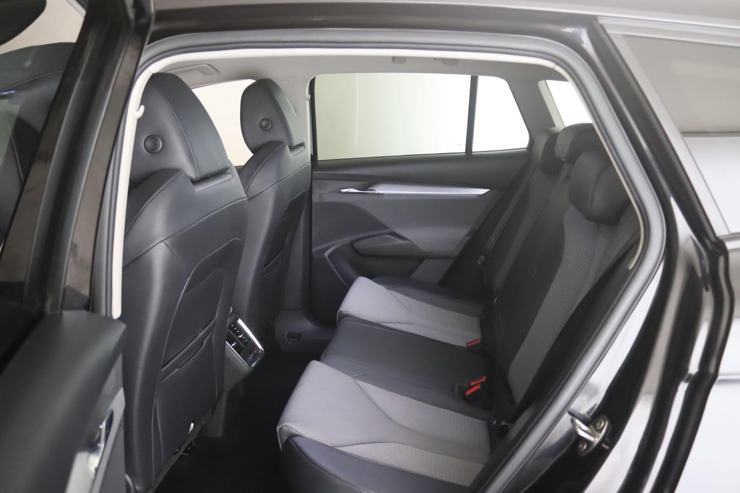 Used Skoda Enyaq 2021 for sale - 78018897: Photo 11